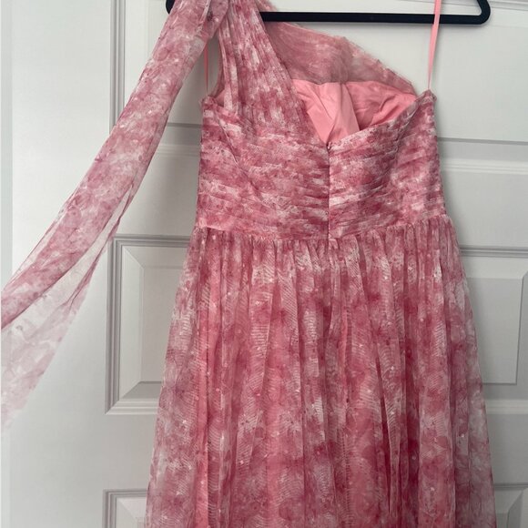 BRAND NEW: Red A Line One Shoulder Floor Length Print Tulle Dress - Picture 4 of 10